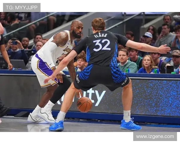 19岁弗拉格两战狂砍96分神似詹皇